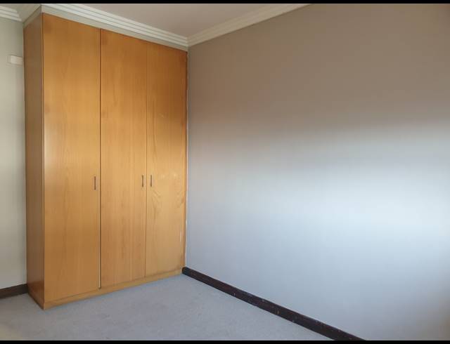 2 BEDROOM APARTMENT FOR SALE IN UMHLANGA RIDGE